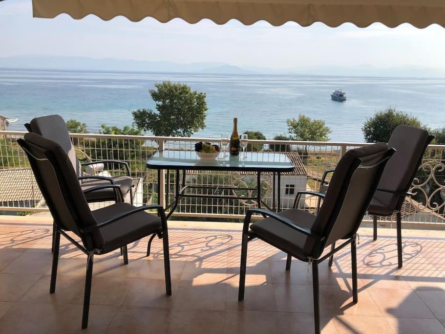 Sea View Apartment With Swimning Pool Mesongí Dış mekan fotoğraf
