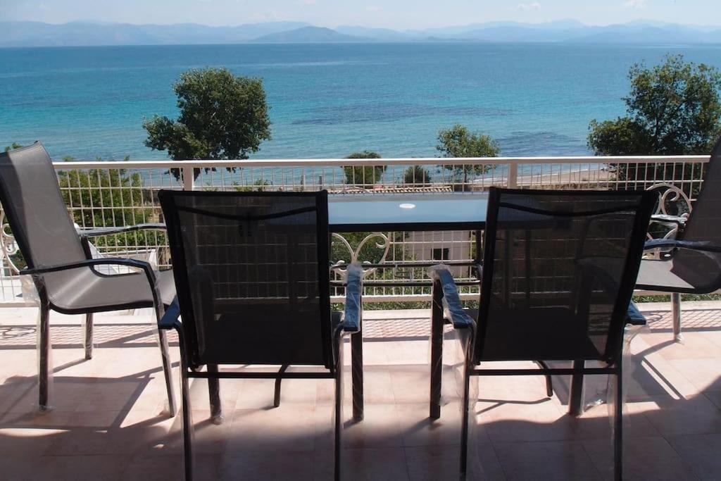 Sea View Apartment With Swimning Pool Mesongí Dış mekan fotoğraf